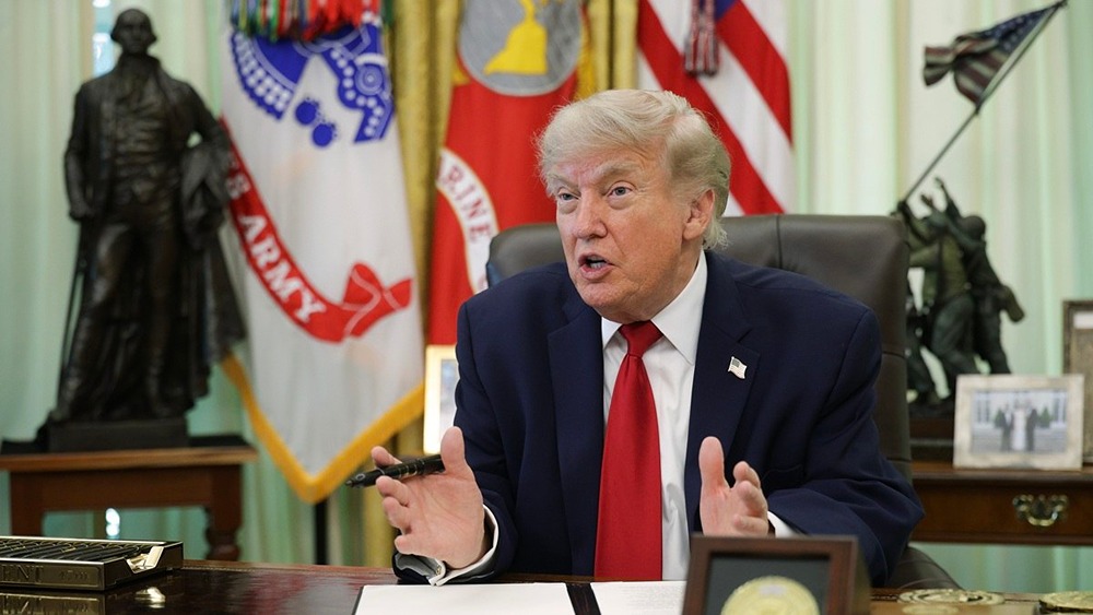 Трамп решил продолжить переговоры с Ираном вместо ударов