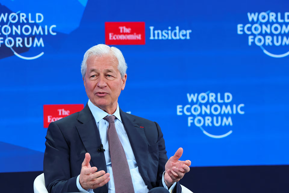JPMorgan: Джейми Даймон останется CEO ещё до трёх лет