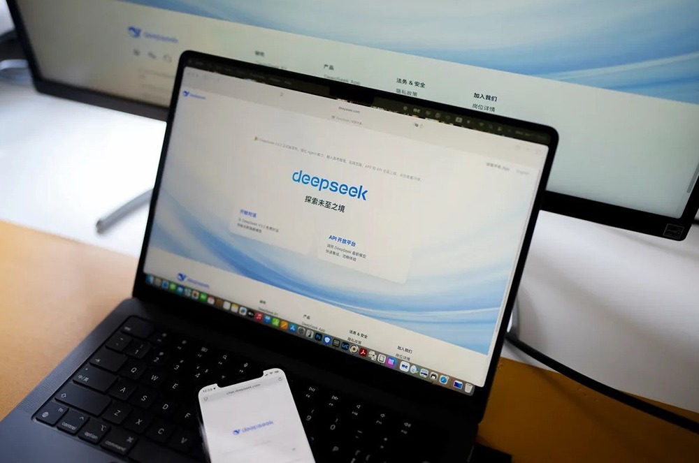 Китайский ИИ‑стартап DeepSeek вдвое увеличит численность сотрудников