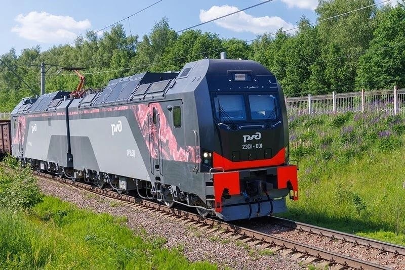 «Орлец» прошёл испытания: РЖД планирует серию из 50 электровозов