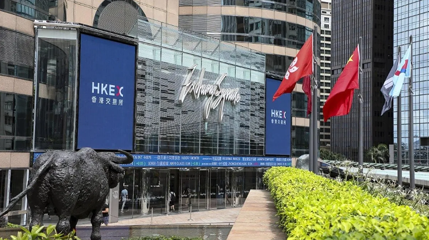 Гонконгский регулятор усиливает надзор за IPO и распределением акций