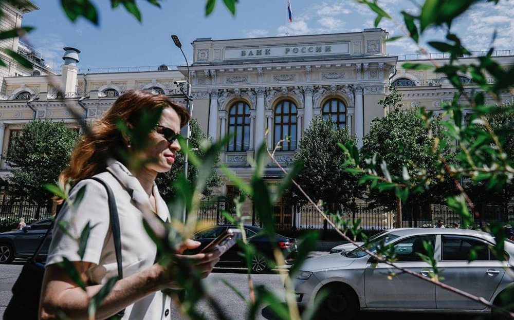 ОФЗ на годовых минимумах. Что спровоцировало обвал и что делать с облигациями инвесторам