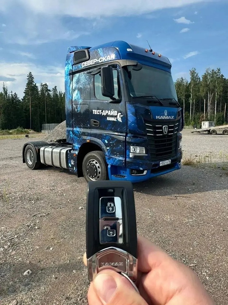 ТЭК «КЕНТАВР» пополнила автопарк тягачами КАМАЗ‑54901: итоги годового тест‑драйва и характеристики