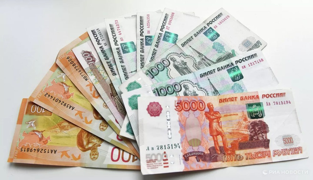 Выдача потребкредитов в июне достигла 2,36 млн ссуд — рост на 40% год к году