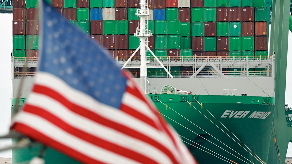 США вводят пошлины 10–12,5% для 60 стран с пятницы — Россия под тарифом 12,5%