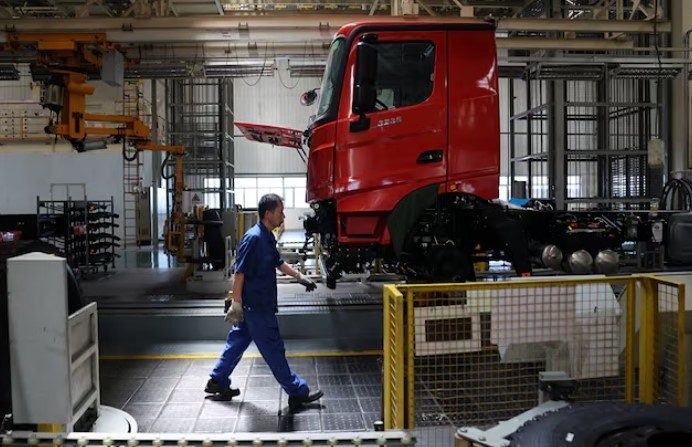 PMI Китая в июле может достичь отметки 50,0: слабый внутренний спрос