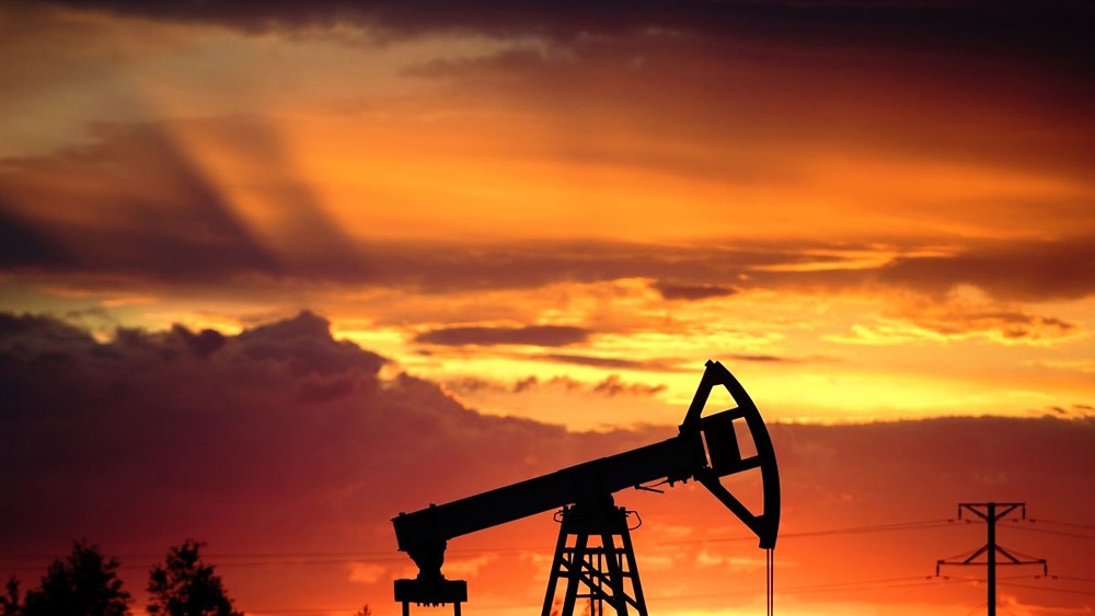 Нефть прибавляет в цене более 7%
