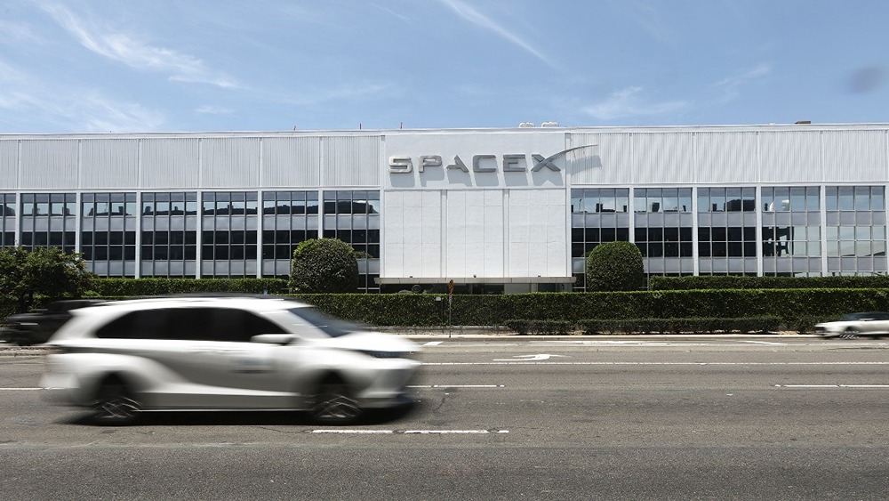 SpaceX превзошла прогнозы аналитиков