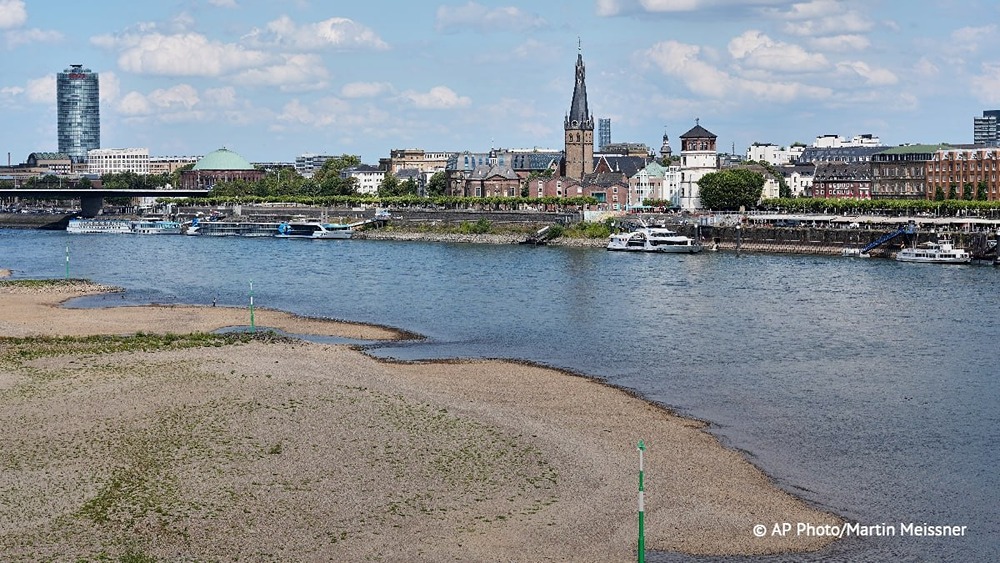 Дюссельдорф зафиксировал рекордное падение уровня воды