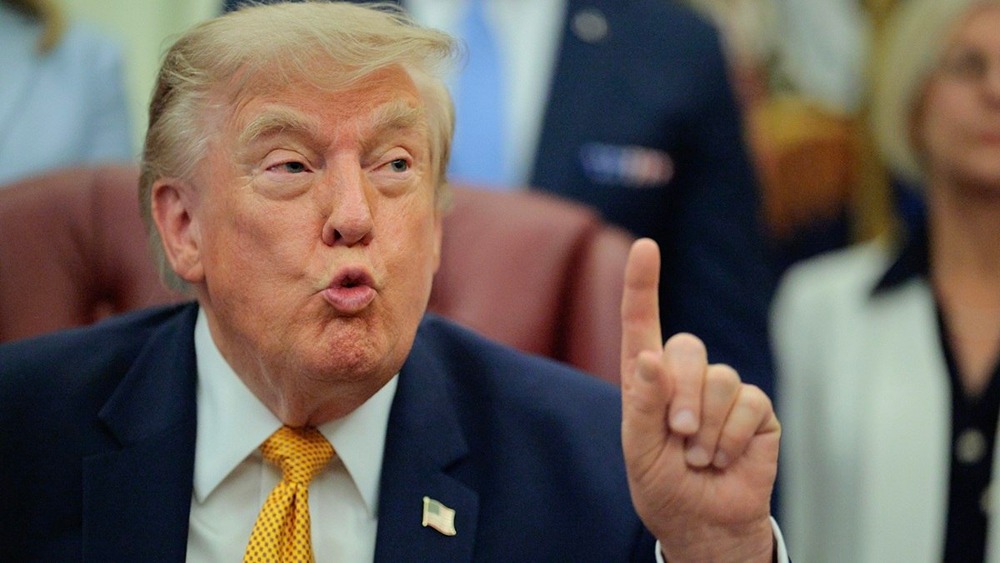 Трамп исключил плату Ирану за проход и заявил, что тема не на повестке переговоров