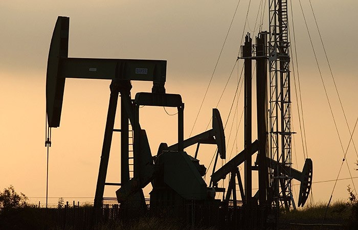 Прогноз Brent на 2026 год вырос почти на $5: Минэнерго США связало пересмотр с геополитикой в Ормузском проливе