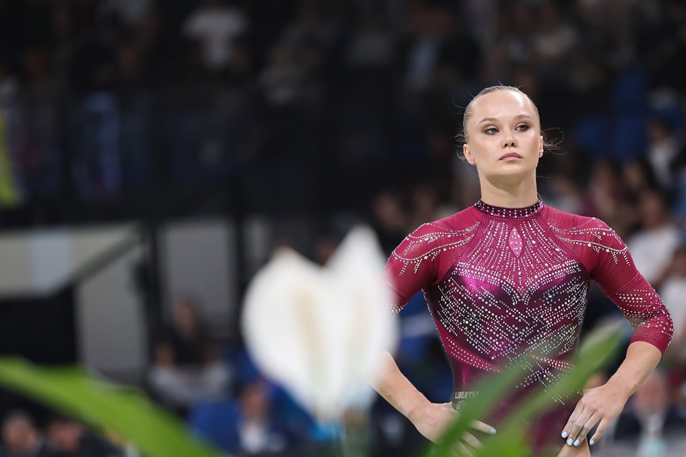 Хорватия выдала визы 4 гимнастам РФ: Мельникова, Калмыкова и другие выступят на ЧЕ