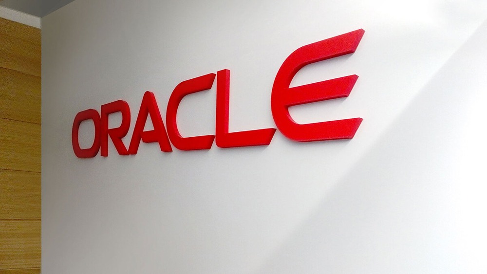 Jefferies повышает целевую цену акций Oracle на фоне сильного импульса