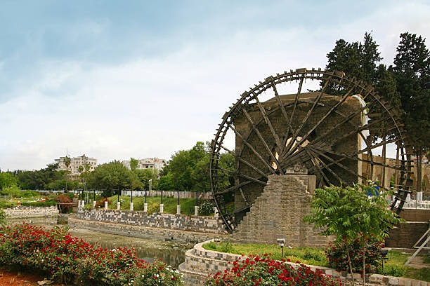 Вооружённые формирования прорывают оборону сирийского города Хама