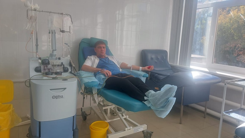 Электролизник БрАЗа Мурад Абилов спас жизнь ребёнка, став донором костного мозга: история настоящего героя и письма-благодарности от мамы спасённой девочки