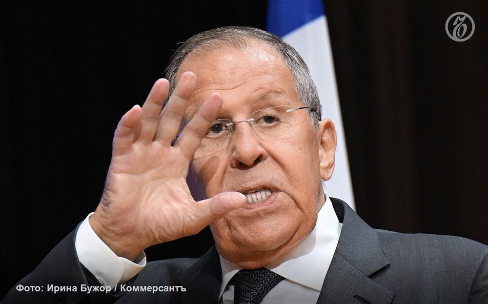 Лавров: Россия не против доллара, но не будет обменивать ресурсы «на бусы»
