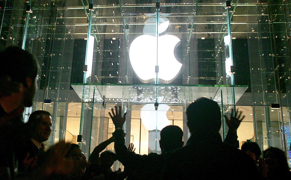 Первый складной iPhone от Apple: амбиции компании и вызовы рынка