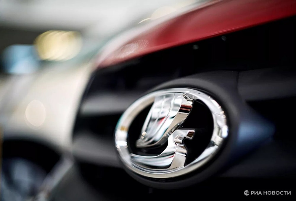 В сколько стран экспортируют автомобили Lada