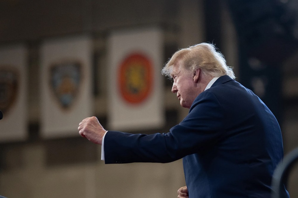 Что Трамп считает главным инструментом контроля над ИИ