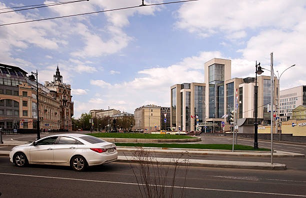 Акционеры Лукойла одобрили выплату промежуточных дивидендов в размере 514 рублей на акцию