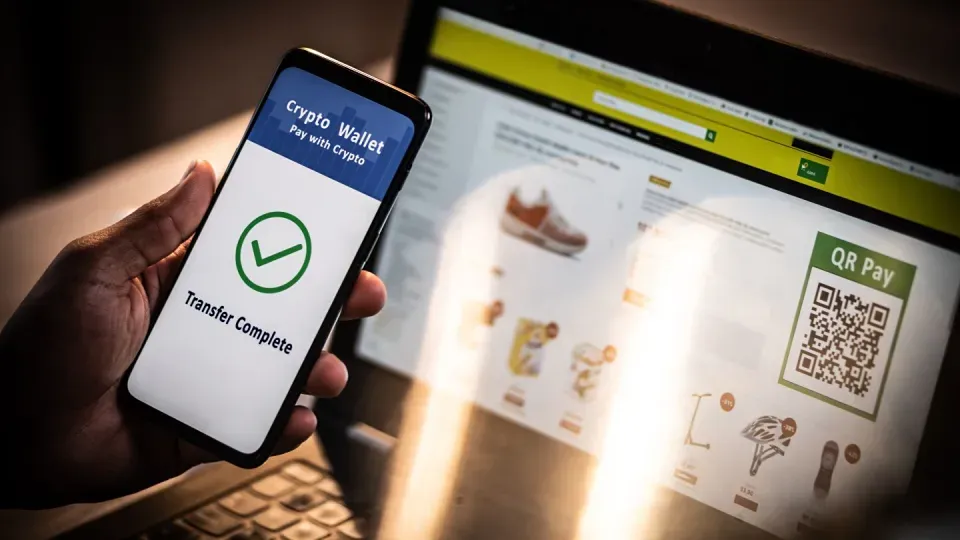 Triple-A и Coinbase объединяют усилия для развития криптовалютных платежей