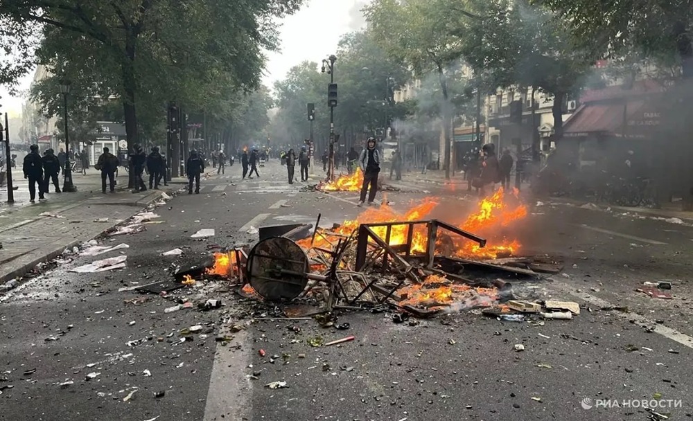 Отменяют ли туры во Францию из‑за протестов?
