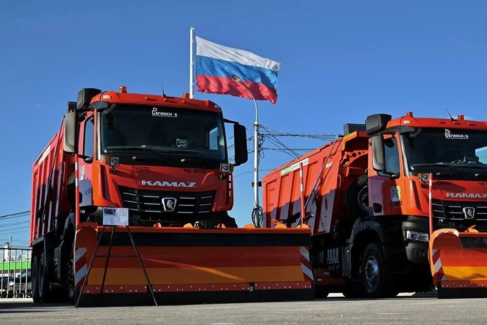 Хабаровский край получил партию КДМ на шасси КамАЗ