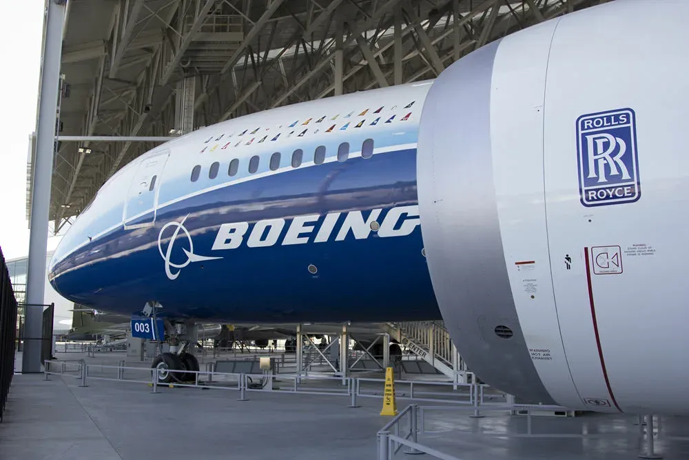 В ноябре количество поставленных самолётов Boeing снизилось до 13 после завершения забастовки