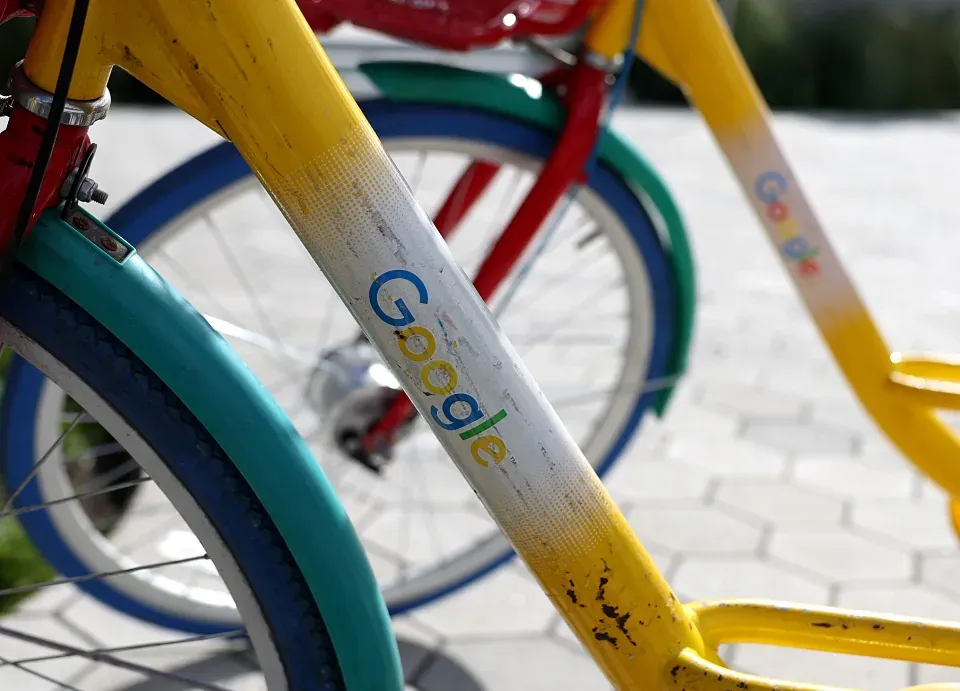 Один из ключевых сторонников Google покидает компанию из-за того, что регулирующие органы продолжают осуществлять контроль