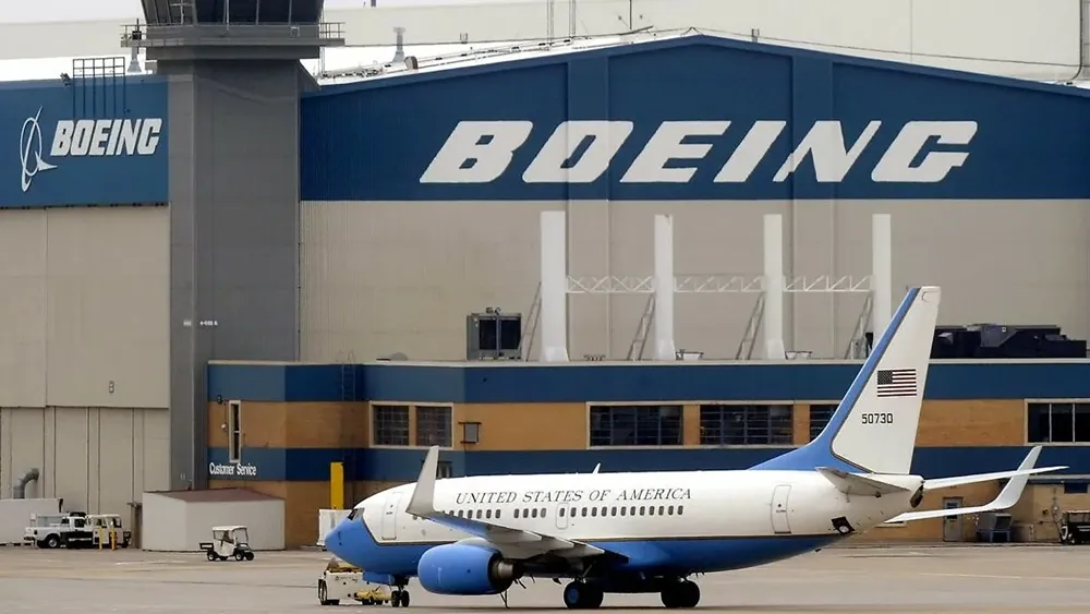 В условиях кризиса, который переживает компания Boeing, инвесторы выражают обеспокоенность по поводу снижения стоимости акций