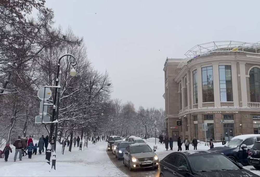 В Санкт-Петербурге высота снежного покрова достигла 14 сантиметров