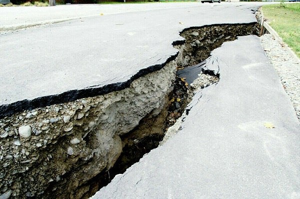 В Японии пересмотрели данные о магнитуде землетрясения, произошедшего у острова Кюсю