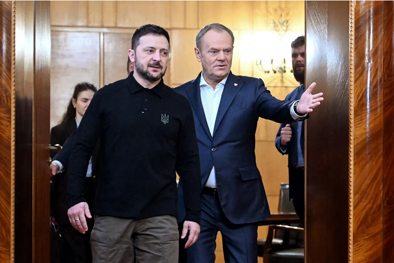 Туск сообщил, что Польша намерена ускорить процесс переговоров между Украиной и Европейским союзом о возможном вступлении Украины в ЕС.