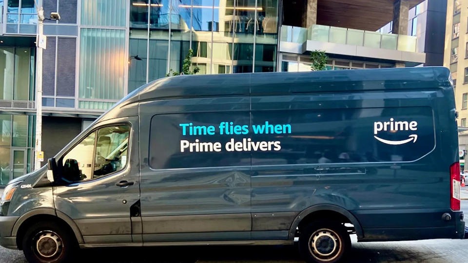 В Северной Америке Amazon планирует сократить 200 сотрудников в своих розничных подразделениях