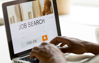 Безработица в еврозоне составила 6,3%