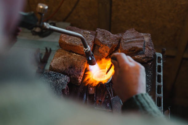 Золото подорожало до 2780 долларов за унцию на фоне смягчения денежно-кредитной политики центробанков