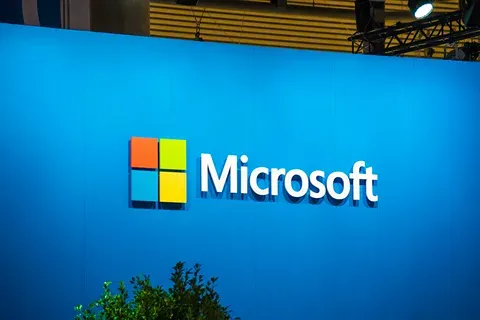 Компания Microsoft внедряет в Azure модель искусственного интеллекта DeepSeek R1