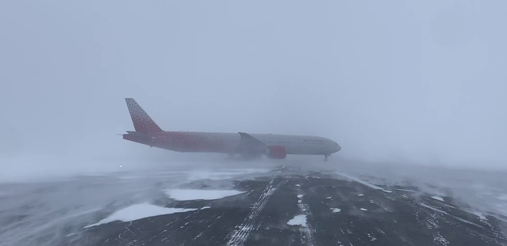 Мощный циклон накрыл Сахалин