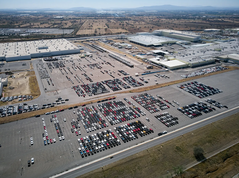 Цены на автомобили вырастут на 3000 долларов из-за тарифов на автопром