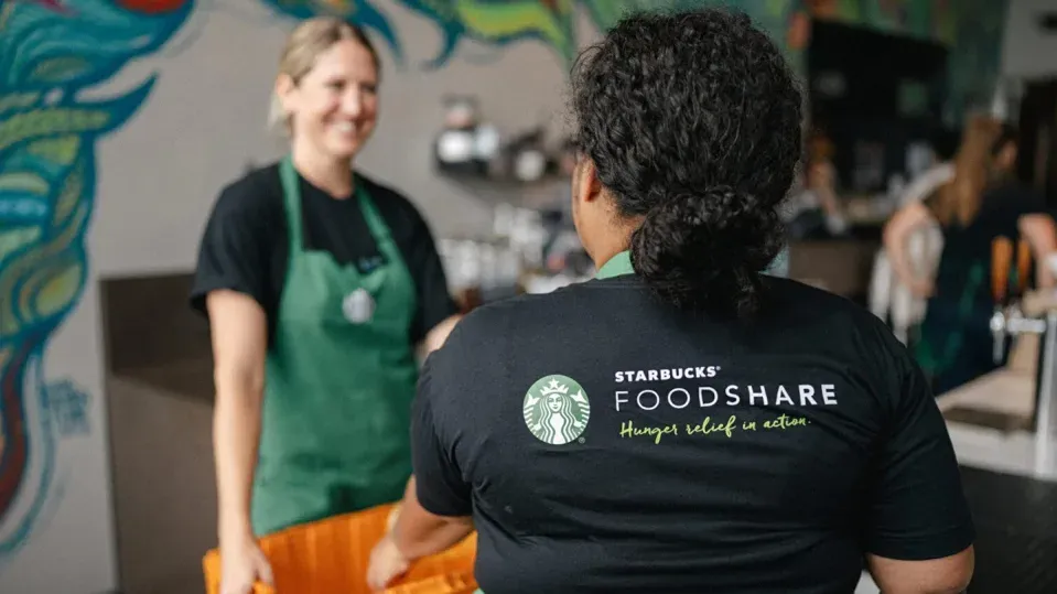 Компания Starbucks, управляющая сетью кофеен, присоединяется к инициативе США по борьбе с пищевыми отходами