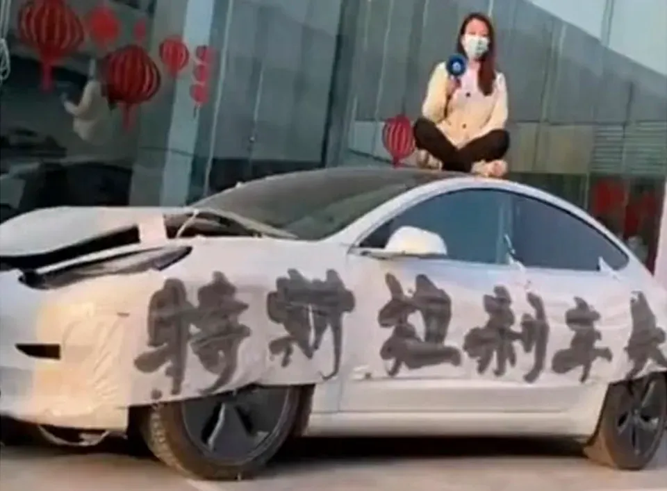 Tesla подавала в суд на китайских клиентов и журналистов — и почти каждый раз выигрывала