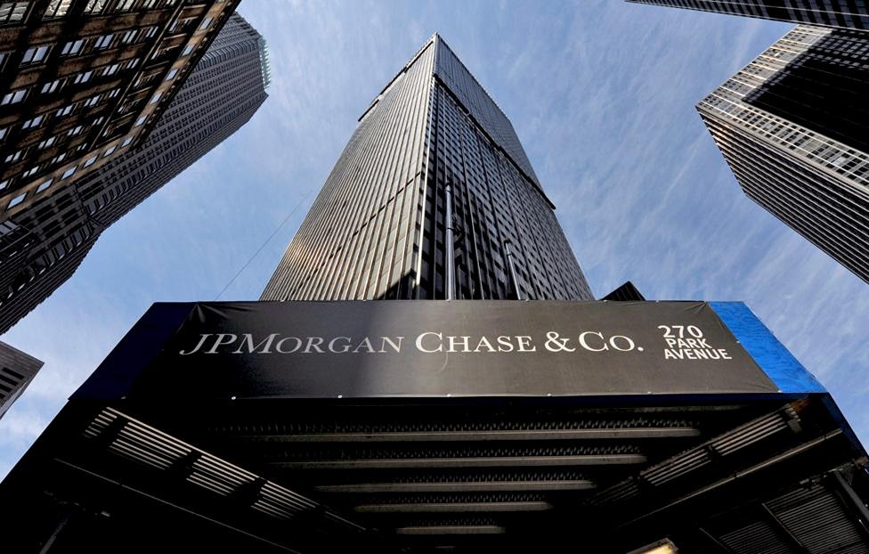 Источник сообщает, что JPMorgan Chase начинает запланированные увольнения в 2025 году