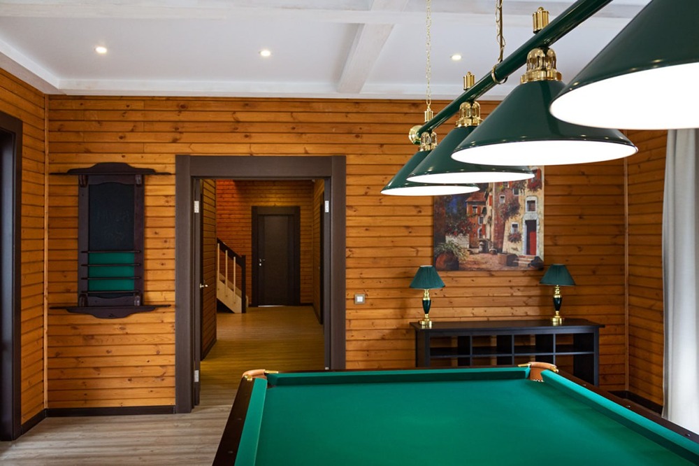 Какой выбрать брус для строительства дома и как определить необходимое количество материала.