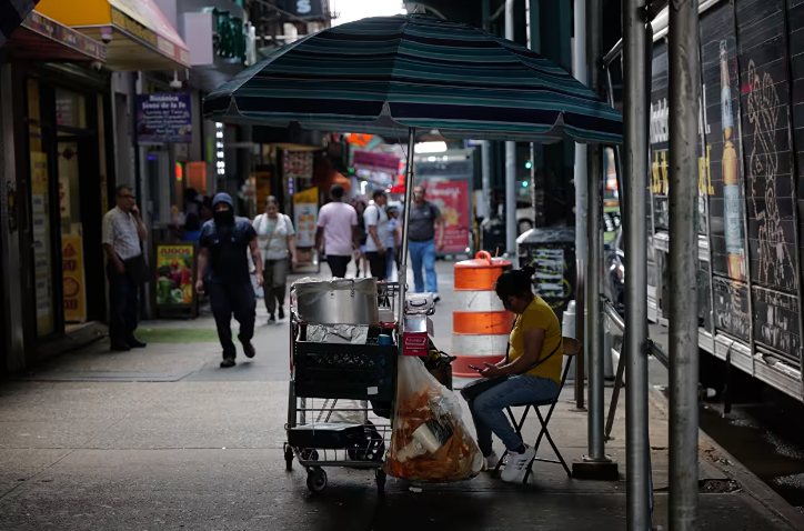 Борьба с иммиграцией может привести к снижению уровня безработицы в США