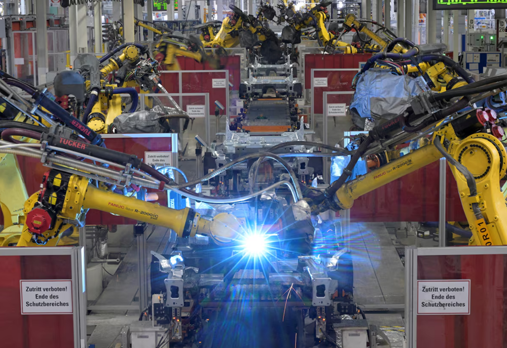 Трамп готовит ответные тарифы на фоне нарастающих опасений торговой войны