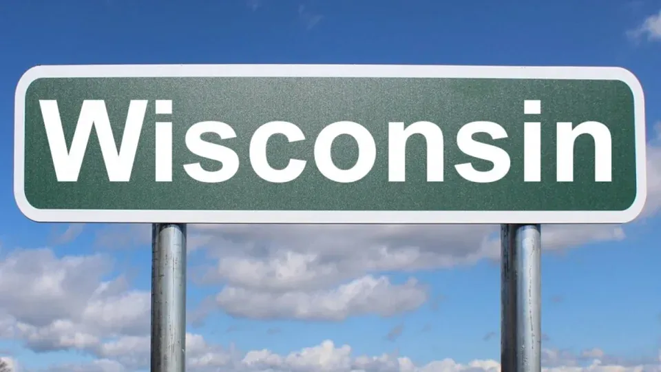 В Висконсине активы BlackRock Bitcoin ETF выросли более чем в два раза, достигнув 6 миллионов акций