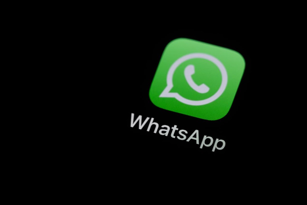 В WhatsApp был обнаружен новый вирус, который может красть личные данные пользователей. В их числе пароли к банковским приложениям, к сайту «Госуслуги» и коды из SMS-сообщений