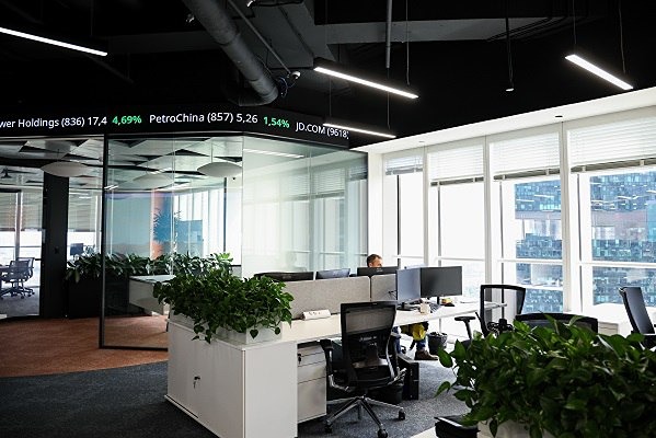 Специалисты платформы «Авито Работа» провели исследование и составили рейтинг регионов России, которые представляют наибольший интерес для поиска вакансий