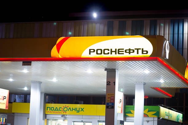 Цены на бензин в России ускорили рост, прибавив за неделю 0,21% 