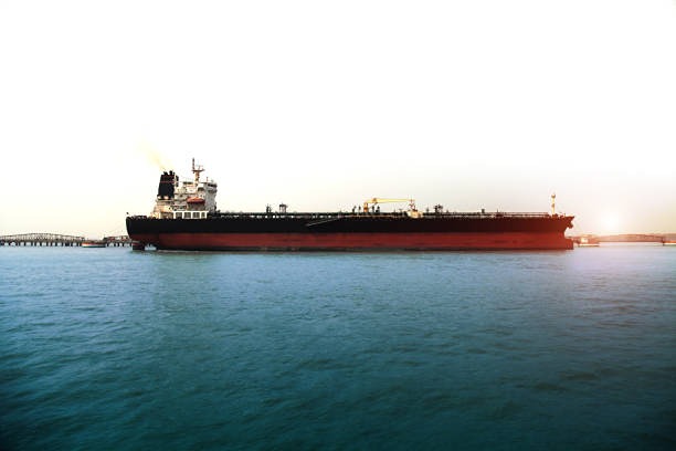 Россия сохраняет статус крупнейшего поставщика нефти в Индию